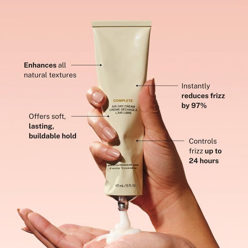 FrizzAway™ Wygładzające serum zapobiegające puszeniu się włosów