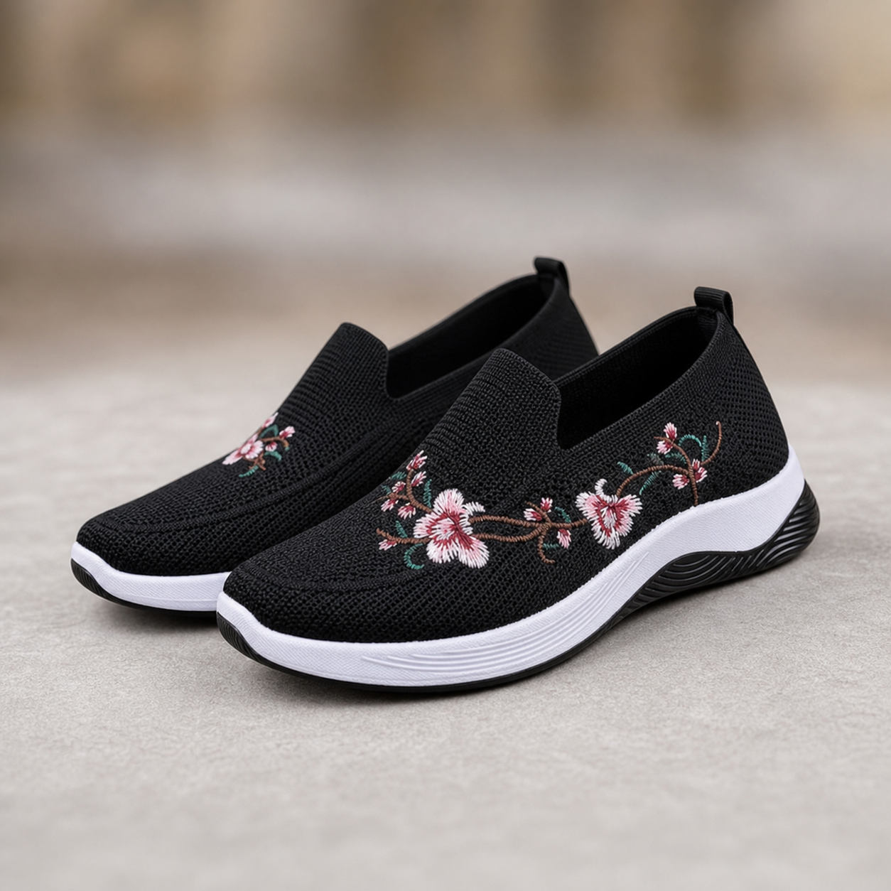Agata Della Valle™ Oddychające buty w kwiaty na cały dzień komfortu