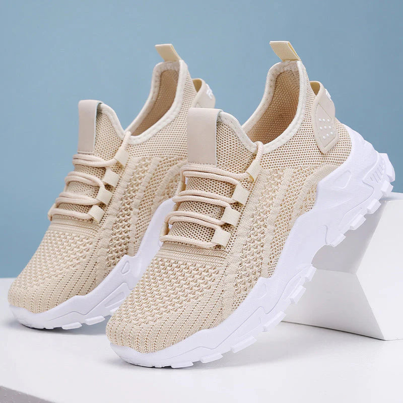 Chiara Ricci Lightweight Comfort Sneakers - lace-up closure detail on women's sneakers