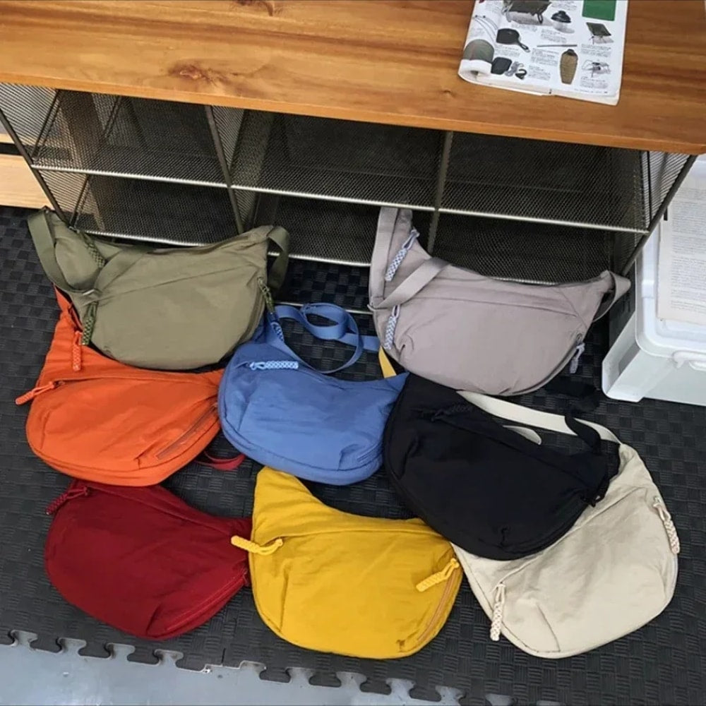 CompactCarry Pro™ minimalistyczna nylonowa torba crossbody