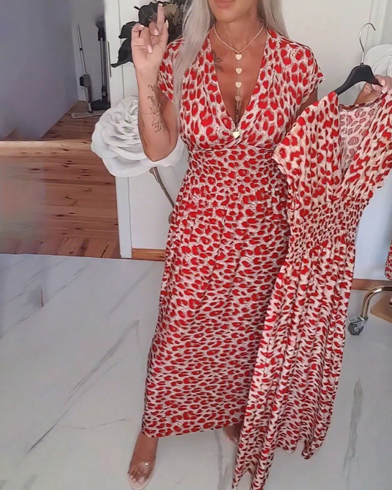 Rosaria Ventori Elegant Printed V-Neck Dress - gallery view 6