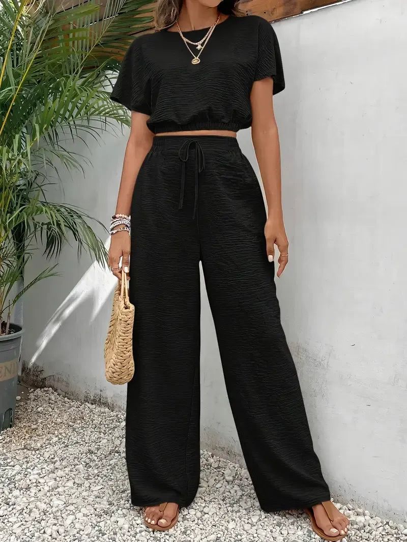 Sofia Ferrari™ Casualowy komplet na co dzień: bluzka typu crop top i długie spodnie
